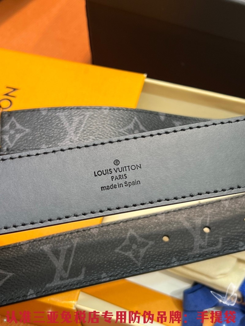 LOUIS VUITTON Belts